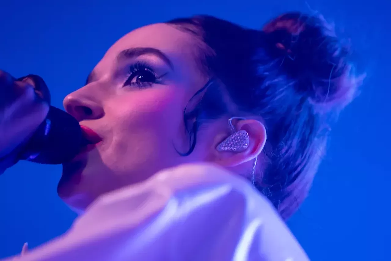 Image: Everything we saw at the Poppy show at Detroit's Majestic Theatre