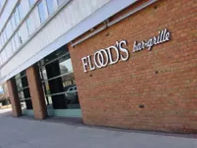Image: Flood's Bar & Grille