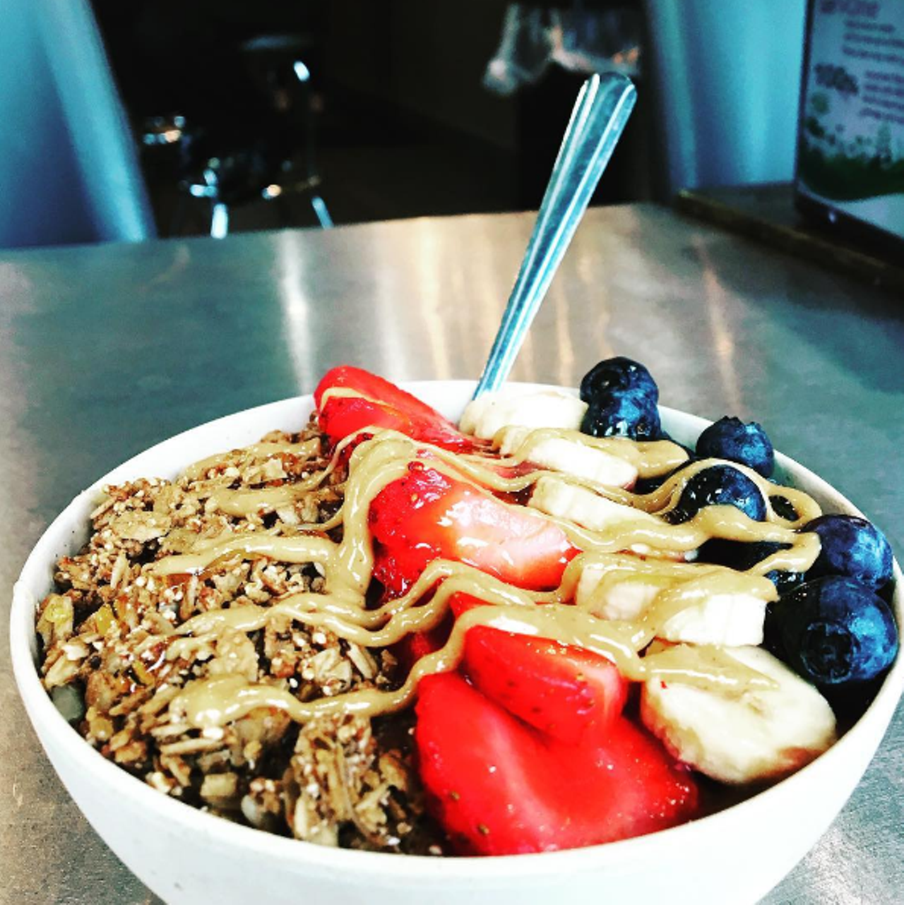 Hot: Smoothie bowls.
This is one of those viral trends that we really wouldn't mind seeing more of in Detroit. We've already got an abundance of greasy Coney Island fare available for breakfast. Wouldn't it be nice to see more healthy options dot the corners of the city?
Photos via @cafesucco