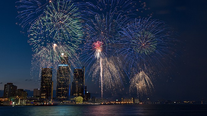 Ford Fireworks return to the Detroit riverfront (2)