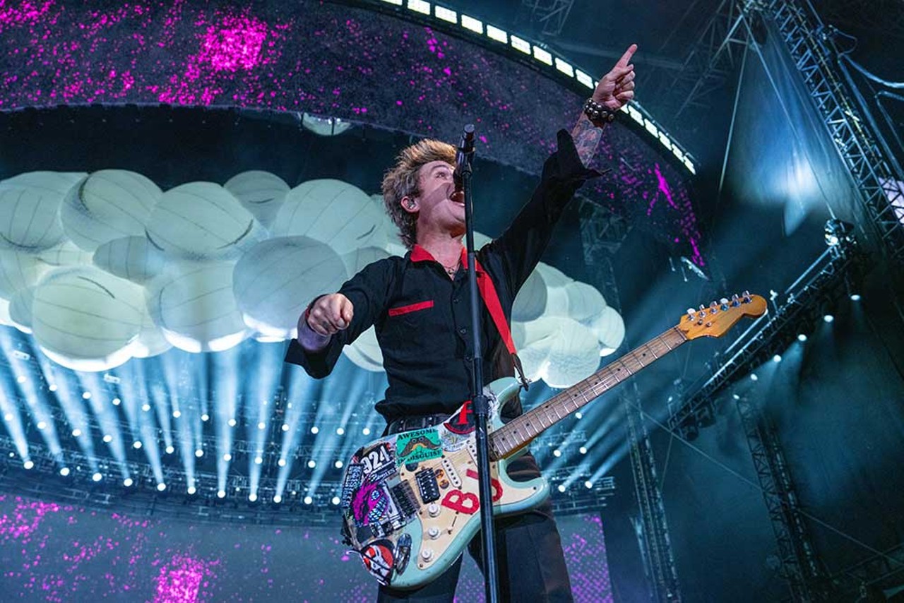 Green Day’s Detroit show goes on despite interruption from security threat