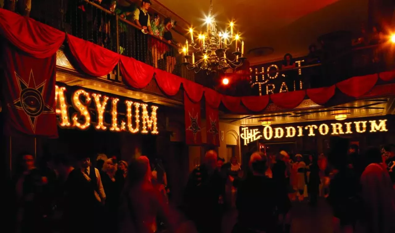 Image: Halloween in Detroit: Theatre Bizarre