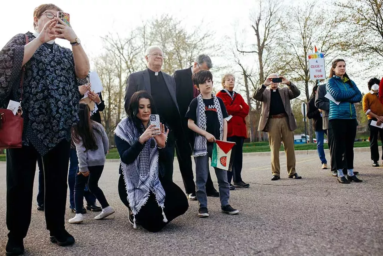 Image: Holocaust, Nakba survivors call on Farmington Hills to adopt ceasefire resolution