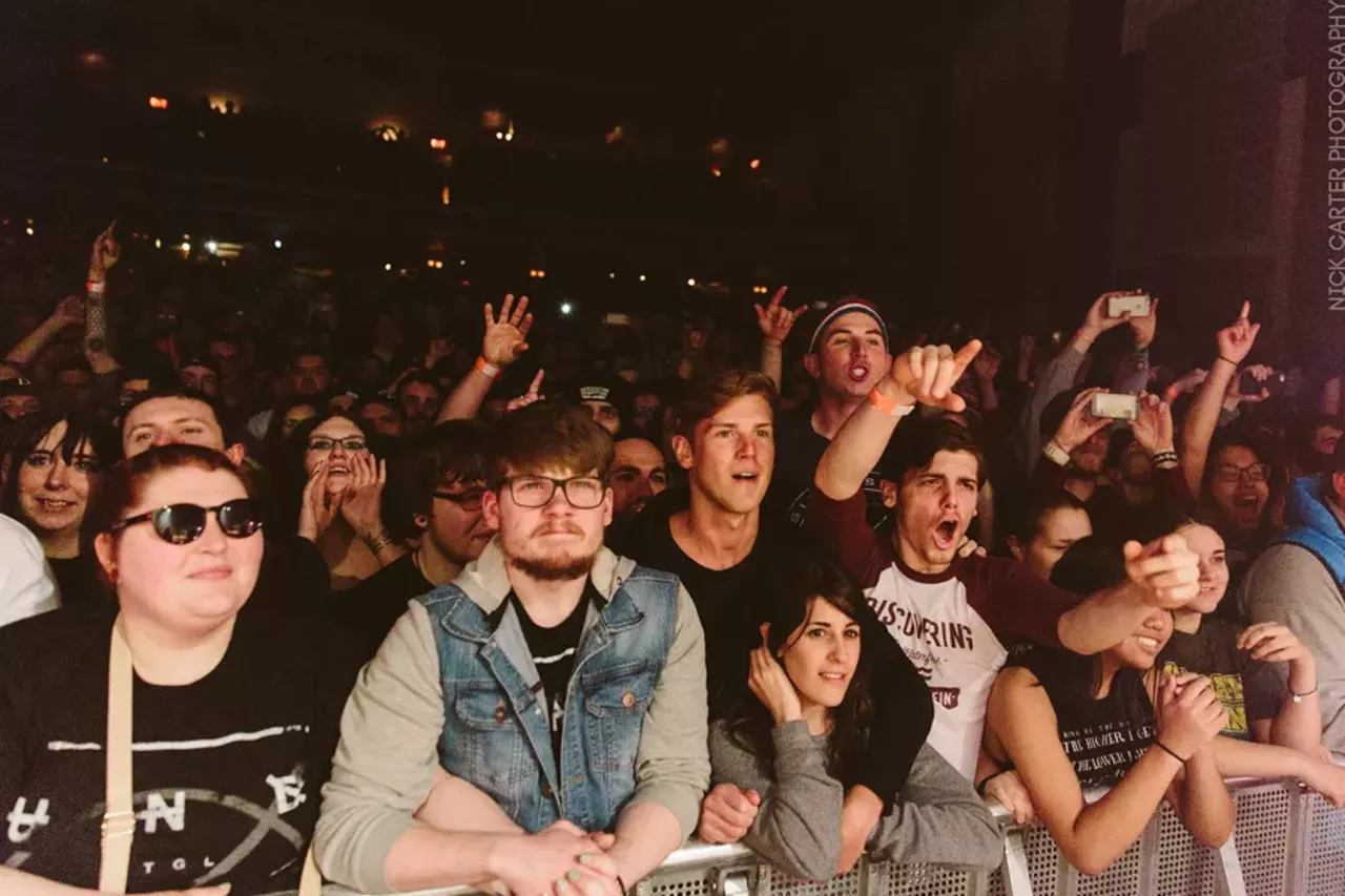 Image: Holy photos! 51 shots from Underoath at ROMT