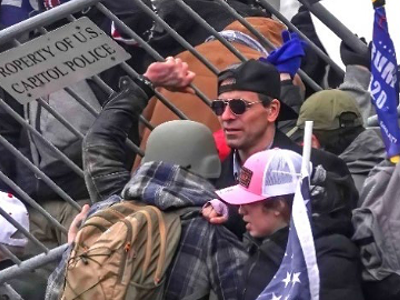 GOP gubernatorial candidate Ryan Kelley spotted amid the mob on Jan. 6.