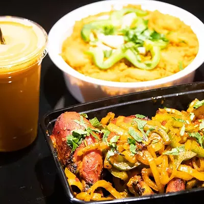 Image: Indian carry-out spot Pink Garlic has become an Oak Park fave — but this reviewer sees room for improvement