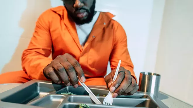 Image: Inmates: Problems persist in Michigan prison kitchens