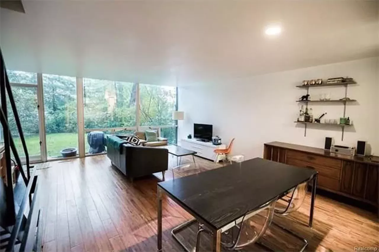 1332 Joliet Pl. Asking price: $349,000 Right near Lafayette Park, this townhome has big windows and is newly renovated. It was bult in 1959, so it has some history with a modern twist.