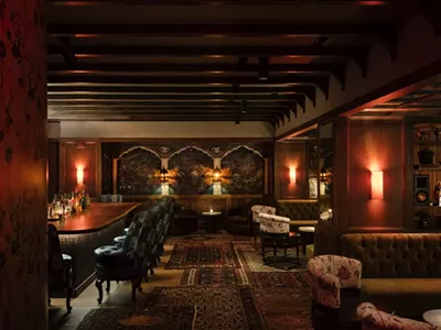 The Aladdin Sane mirrors traditional Japanese cocktail bars in Tokyo, featuring bars and tables of the same height.
