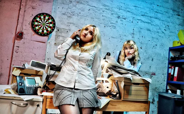 Image: Lambrini Girls, Party Dozen