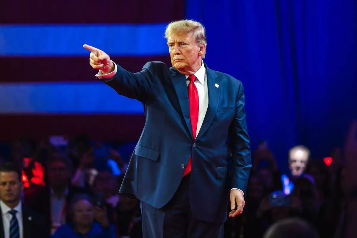 Image: On the campaign trail, Donald Trump brags that neither Putin’s invasion of Ukraine nor the Hamas terrorism in Israel would have occurred if he had defeated President Joe Biden in the 2020 election.