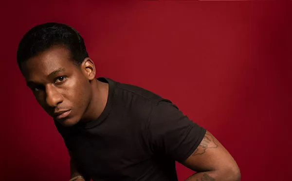 Image: Leon Bridges Party Box Rental