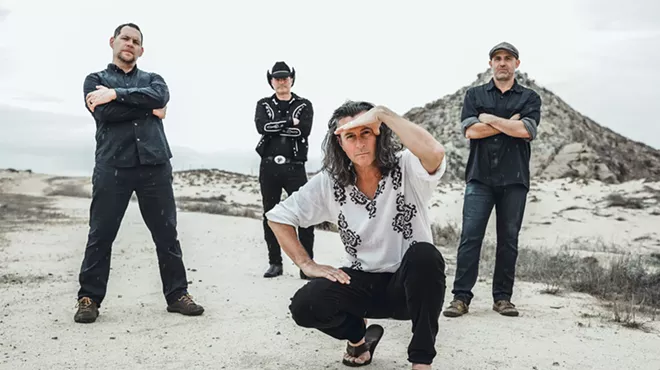 Image: Magic Bag Presents: Roger Clyne & the Peacemakers