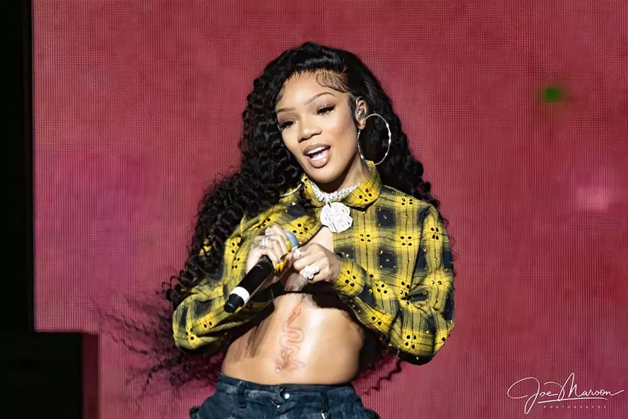 Image: Megan Thee Stallion gives Detroit a whole lot of ass and bad bitch energy on Hot Girl Summer Tour