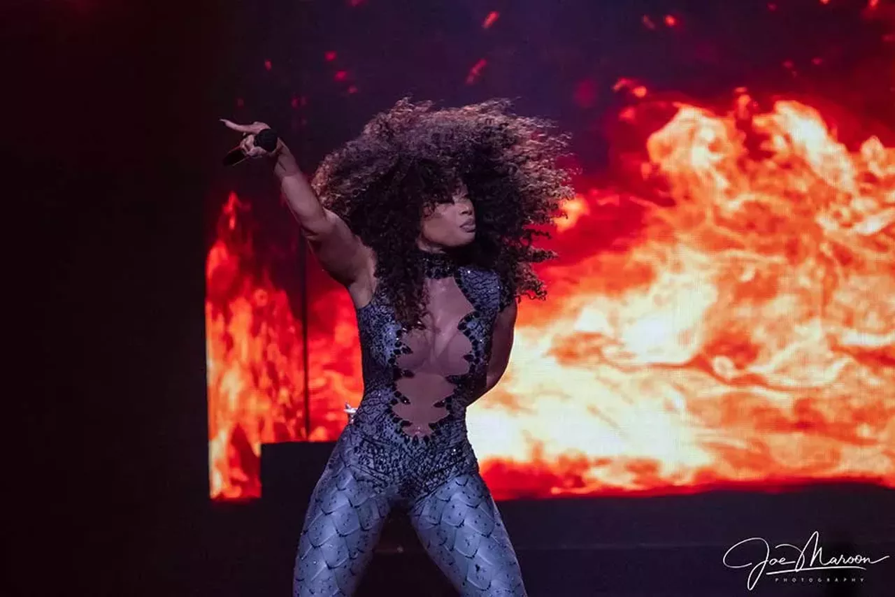 Image: Megan Thee Stallion gives Detroit a whole lot of ass and bad bitch energy on Hot Girl Summer Tour