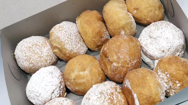 Delicious paczki.