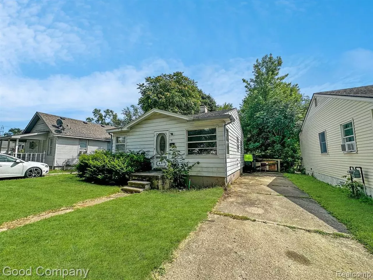 Image: Metro Detroit house listed at just $1