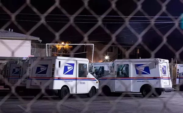 Image: Metro Detroit mail carriers ‘fight like hell’ as Trump targets USPS