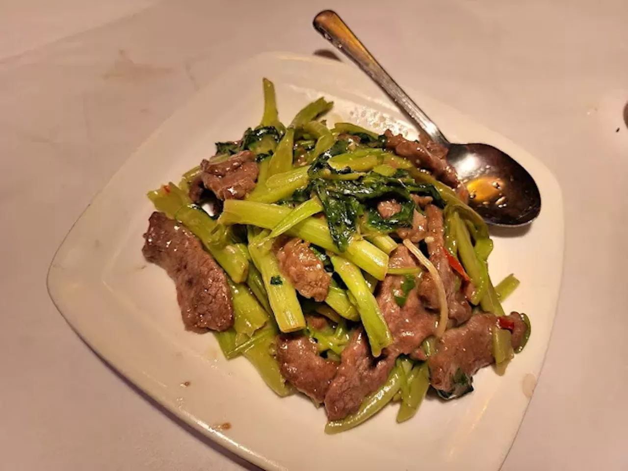Best Chinese (Oakland) Hong Hua Fine Chinese Dining 27925 Orchard Lake Rd., Farmington Hills; 248-489-2280; honghuafinedining.com