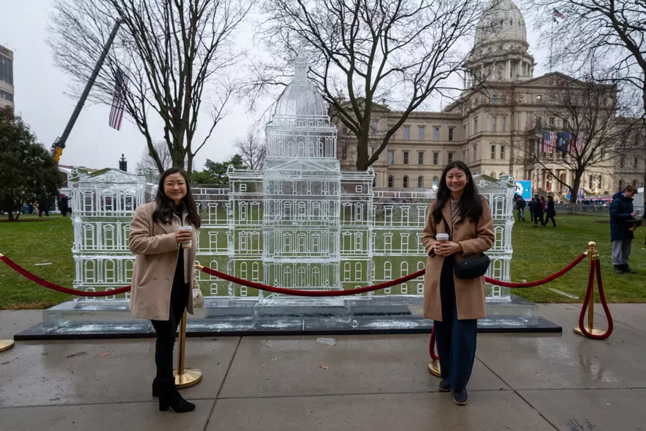 Image: Michigan’s Gov. Whitmer sworn in for second term following Democrats’ historic victory [PHOTOS]