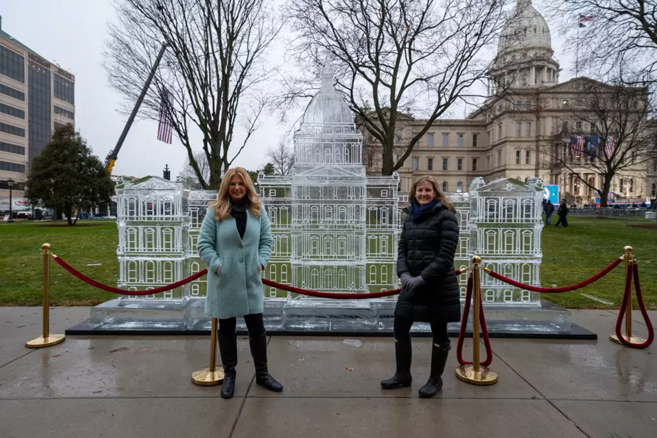 Image: Michigan’s Gov. Whitmer sworn in for second term following Democrats’ historic victory [PHOTOS]