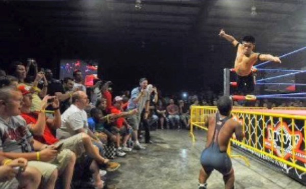 Image: Midget Wrestling - Midgets with Attitude