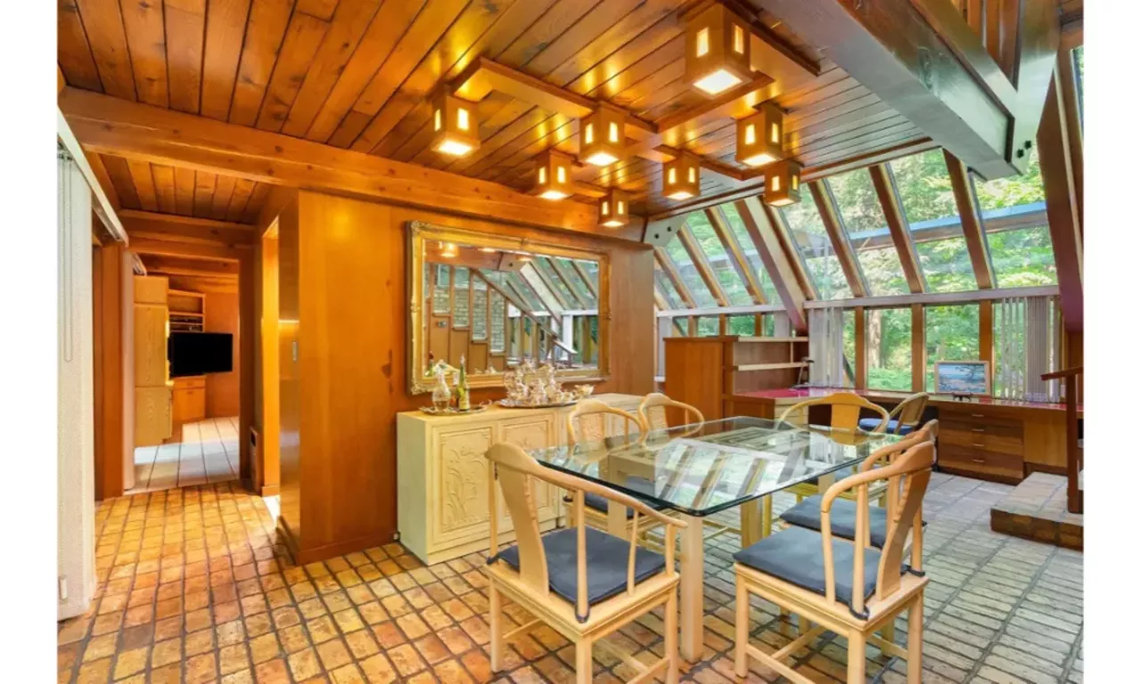 Midland masterpiece created by renowned Michigan architect for sale