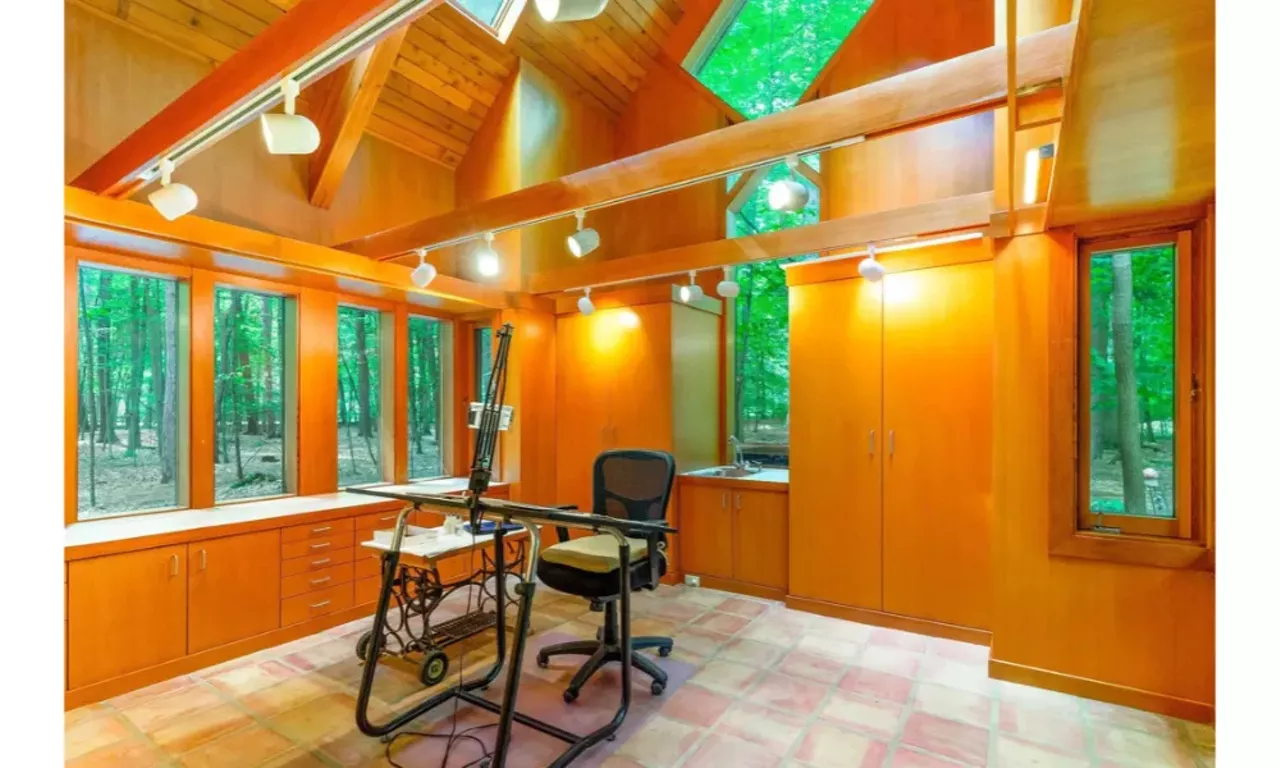 Midland masterpiece created by renowned Michigan architect for sale