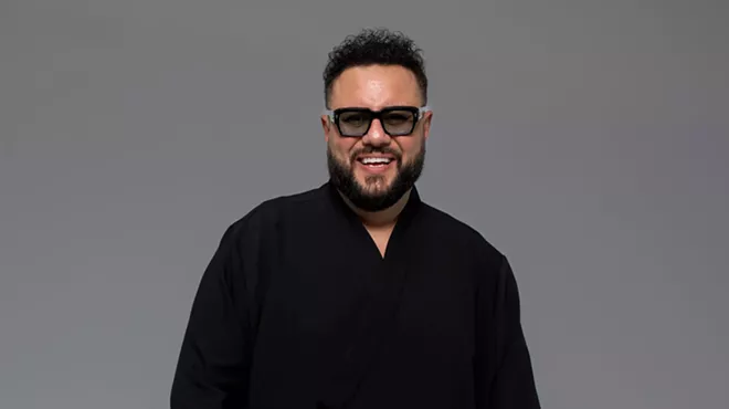 Image: Mo Amer Ticket + Hotel Deals