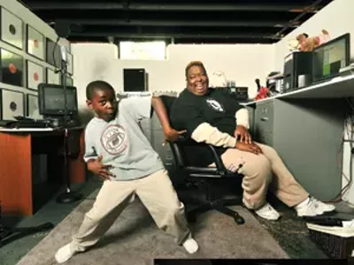 Image: Motor City Cribs