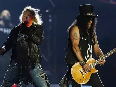 GNR returns to transform Detroit Rock City into Paradise City.