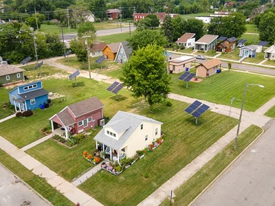 Aerial photo of a tiny home community in Detroit.