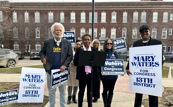 Detroit City Councilwoman Mary Waters (center) gathered with supporters Thursday to announce her candidacy for Congress.
