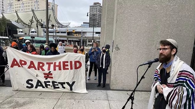 Metro Detroit Jews gathered in downtown Detroit on Monday to call for an immediate ceasefire and an end to Israeli apartheid.