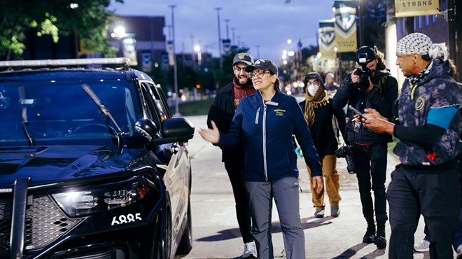 U.S. Rep. Rashida Tlaib confronts Wayne State University police, telling them protesters "won't move."