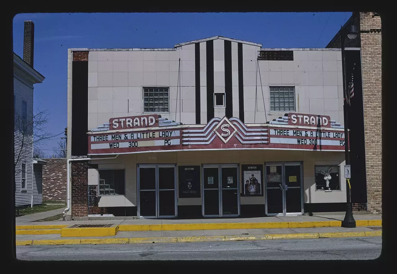  Strand Theater, Michigan Street, Paw Paw, Michigan (1991) Photo via John Margolies Roadside America Photograph Archive