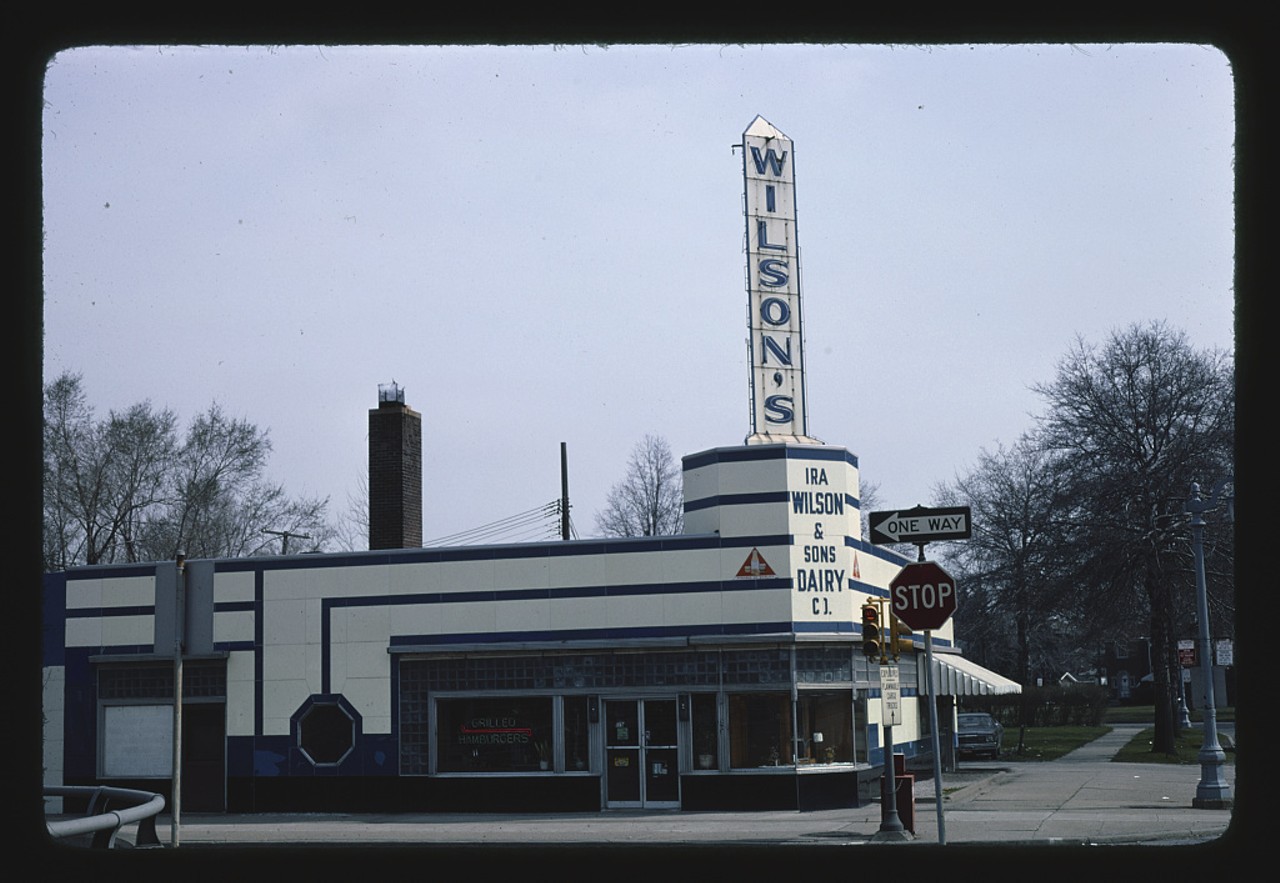 Wilson's Dairy, Detroit, Michigan (1976)Photo via John Margolies Roadside America Photograph Archive