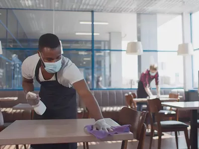 Image: Partnership offers former criminals hospitality work in Michigan