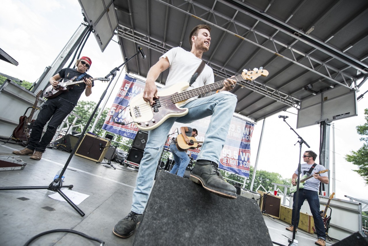 Photos: 99.5 WYCD's Hoedown w/Brad Paisley & Chris Young @ DTE