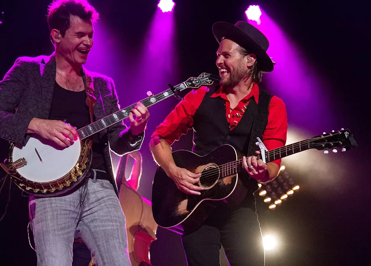 Image: Photos: Brandi Carlile & Old Crow Medicine Show @ Fox Theatre