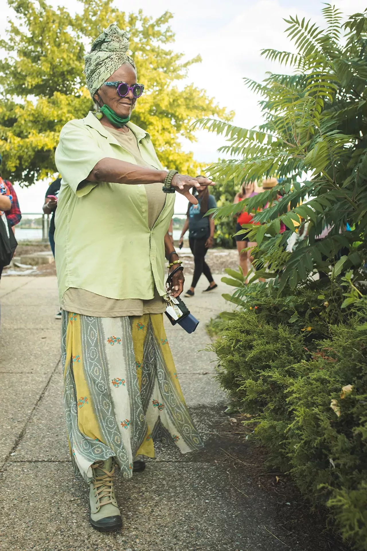 Image: Photos from an‘Herbal Walk &amp; Talk’ tour in Detroit and an herbal medicine class in Hamtramck