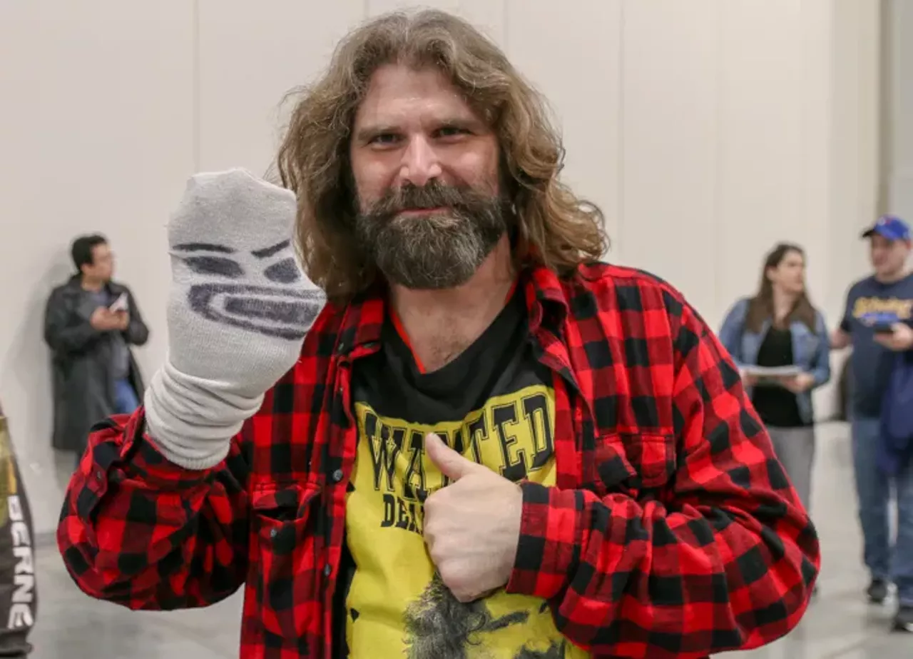 Image: Photos from day two of Motor City Comic Con 2019