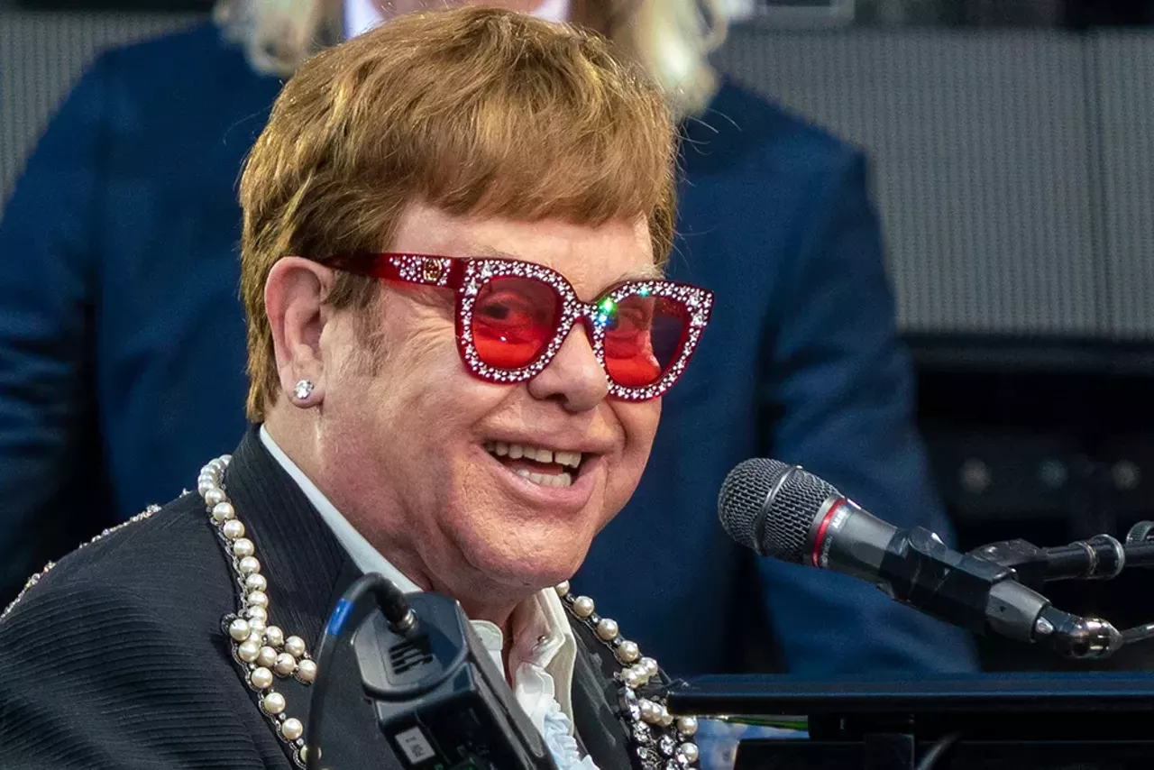 Image: Photos from Elton John’s final performance in Detroit