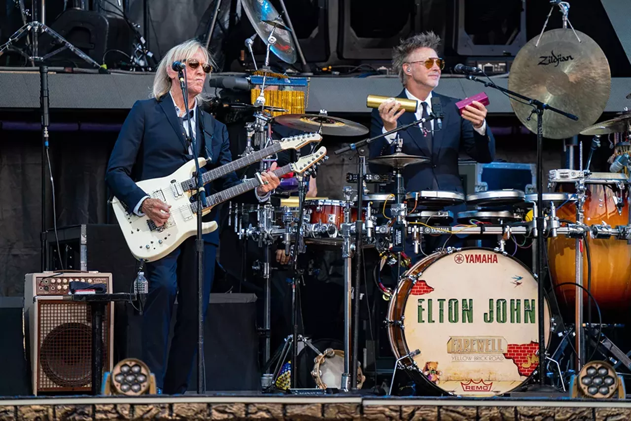 Image: Photos from Elton John’s final performance in Detroit