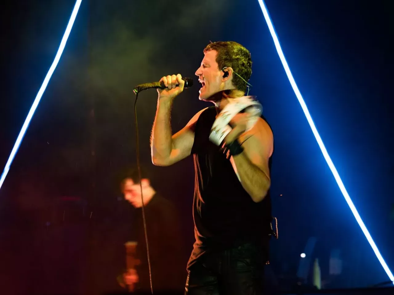 Image: Photos from Third Eye Blind and Jimmy Eat World at Michigan Lottery Amphitheatre