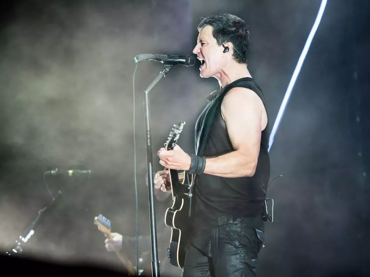 Image: Photos from Third Eye Blind and Jimmy Eat World at Michigan Lottery Amphitheatre