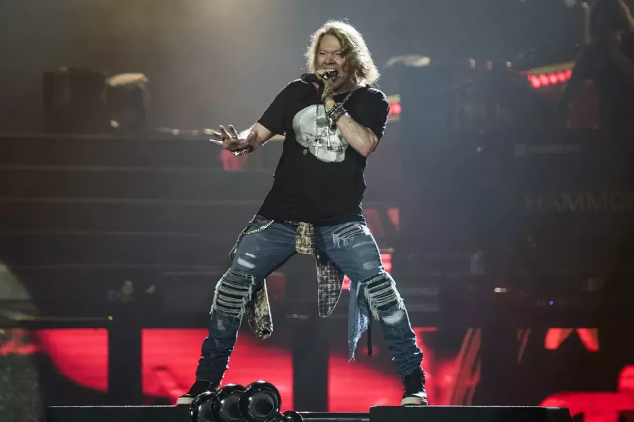 Image: Photos: Guns N' Roses at Ford Field