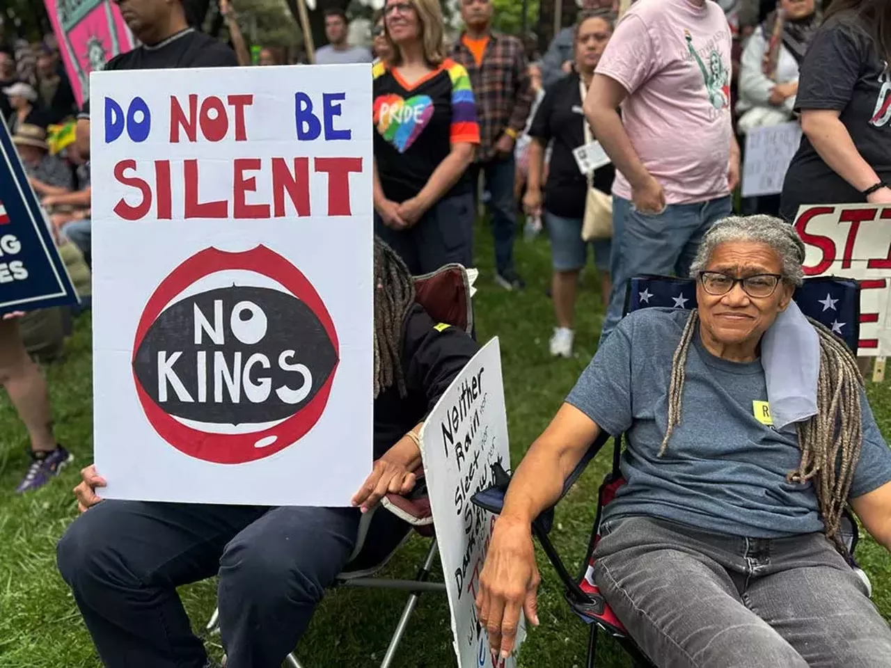 Image: Photos show powerful turnout at Detroit ‘No Kings’ protest against Trump