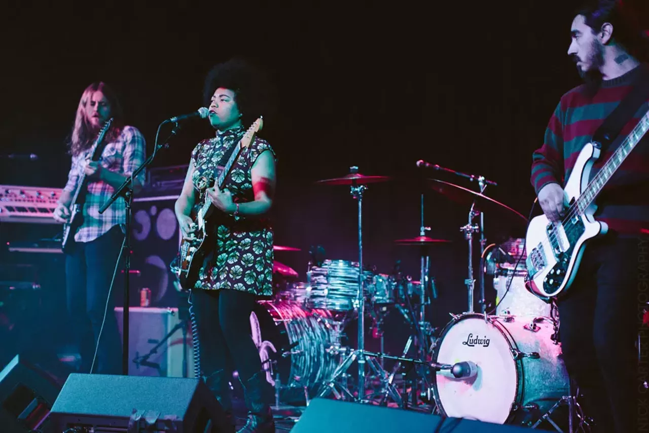 Image: PHOTOS: The Dandy Warhols and Seratones play Magic Bag