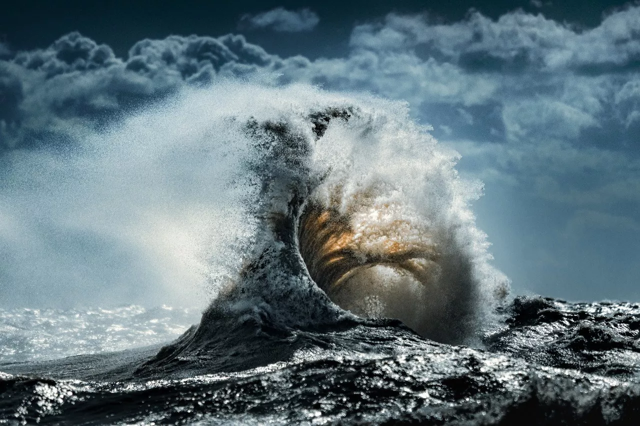 Image: Powerful Lake Erie wave photos show the wilder side of our Great Lake